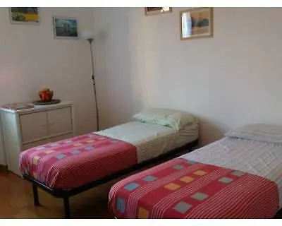 Tre Cipressi Villa Pontassieve 0*,  Italy